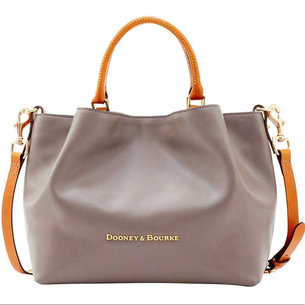 ✨ NWT Dooney and Bourke Large Barlow ✨